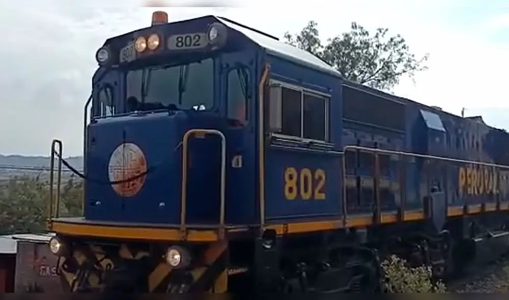 El conductor del tren no se habría percatado de la presencia del menor. Producto del impacto, tuvieron que amputarle la pierna derecha. Foto: Uchumayo en Imágenes El conductor del tren no se habría percatado de la presencia del menor. Producto del impacto, tuvieron que amputarle la pierna derecha. Foto: Uchumayo en Imágenes