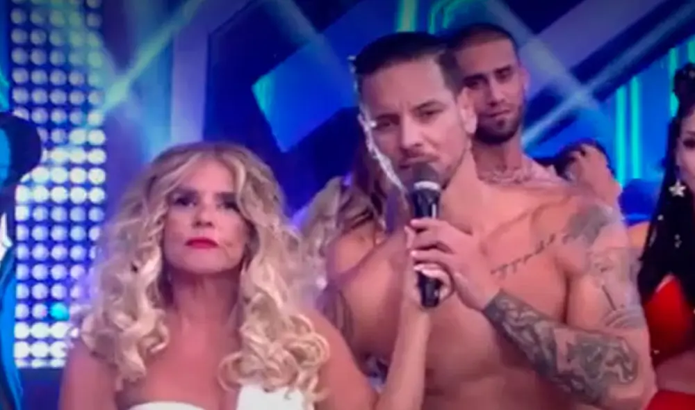 Anthony Aranda prefiere a los 'leones vs. cobras' que 'guerreros vs. combatientes' . Foto: captura América TV. Anthony Aranda prefiere a los 'leones vs. cobras' que 'guerreros vs. combatientes' . Foto: captura América TV.