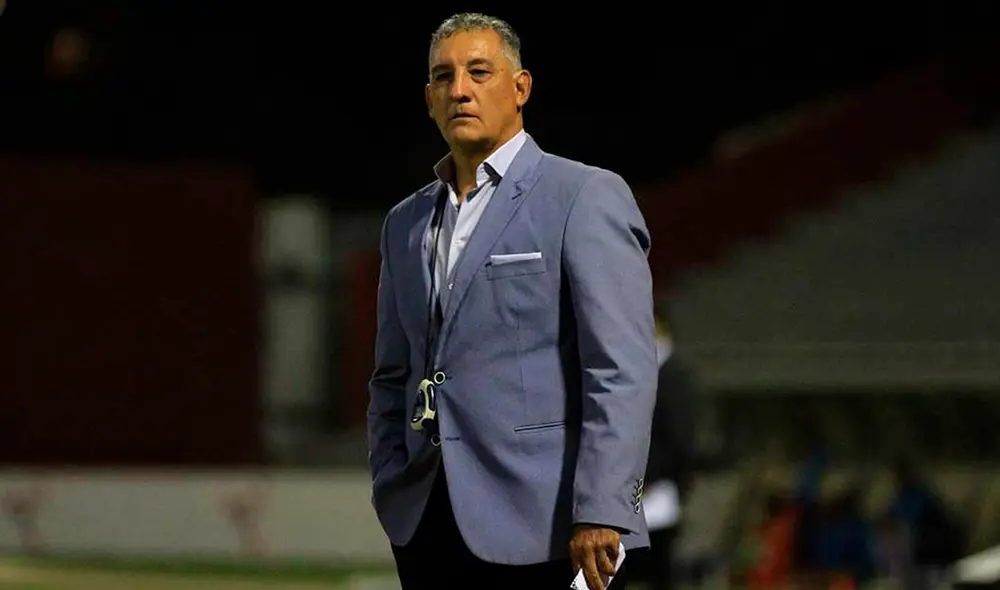 El entrenador uruguayo se refirió al duelo frente a los blanquiazules. Foto: Liga 1. El entrenador uruguayo se refirió al duelo frente a los blanquiazules. Foto: Liga 1.