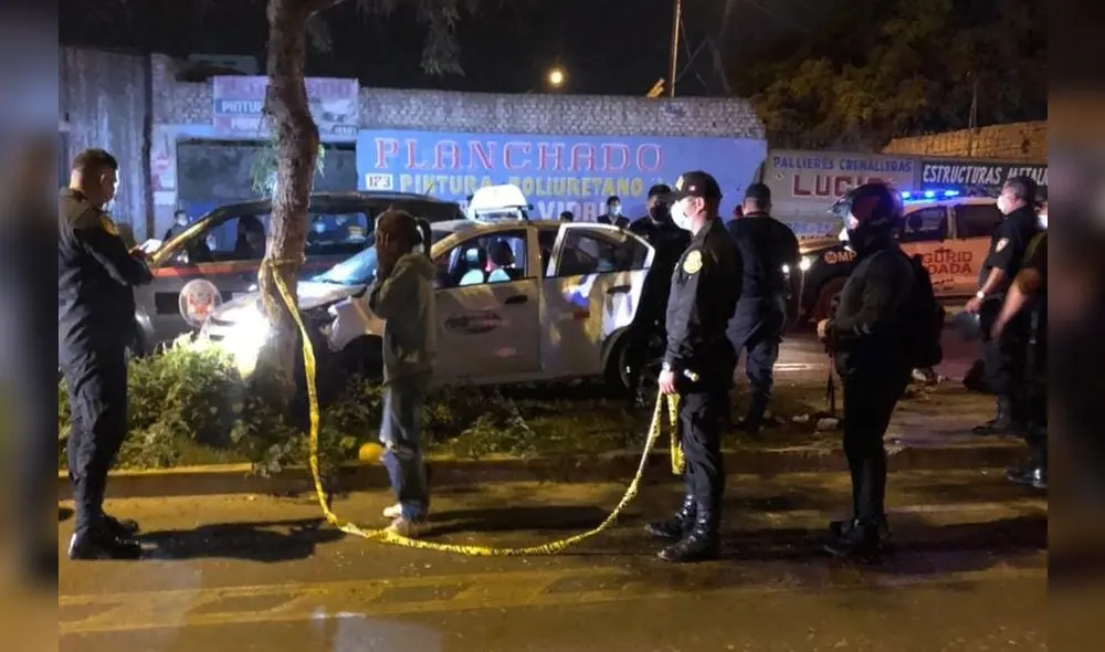 Policía llegó a la escena del crimen para acordonar el área. Foto: Pampas de Jaguey Policía llegó a la escena del crimen para acordonar el área. Foto: Pampas de Jaguey