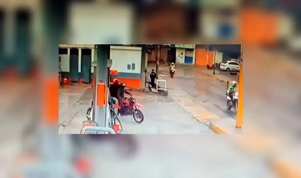 El asalto quedó grabado en las imágenes de las cámaras de seguridad. Foto: captura video Prensa Libre
