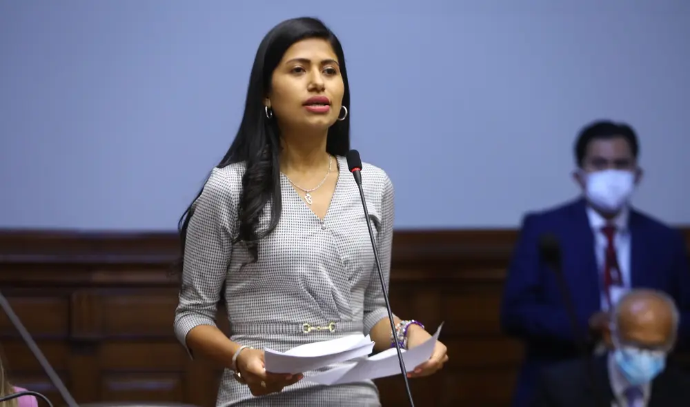 Diana Gonzáles es congresista de la República en representación de la región Arequipa. Foto: Congreso