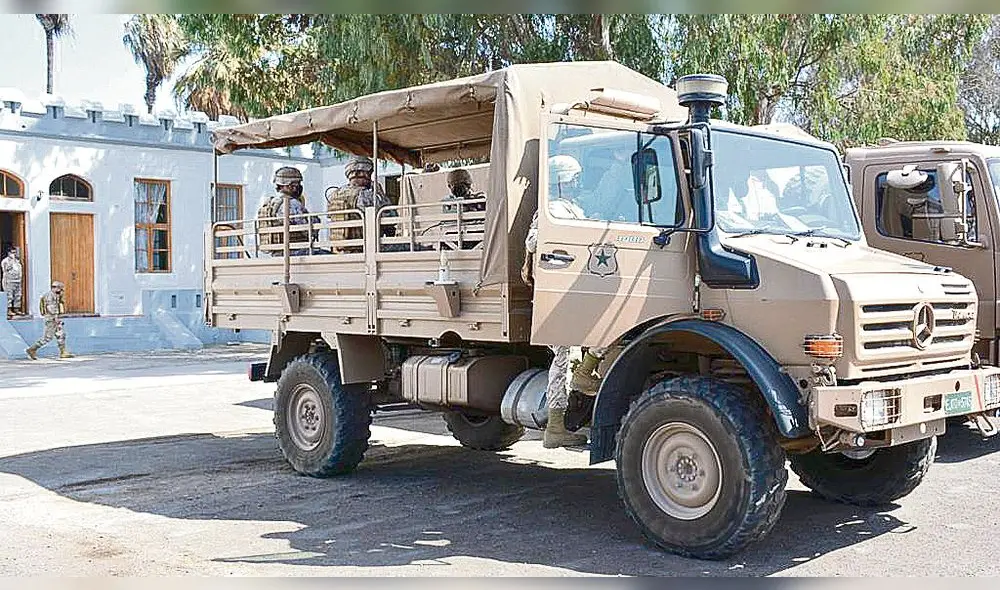 Límite. Ejército se moviliza en las fronteras con Tacna y Bolivia para contener ingreso irregular. .de extranjeros. Límite. Ejército se moviliza en las fronteras con Tacna y Bolivia para contener ingreso irregular. .de extranjeros.