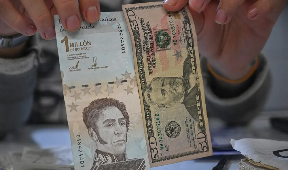 Conoce el precio del dólar en Venezuela hoy, según Dólar Monitor y DolarToday. Foto: AFP