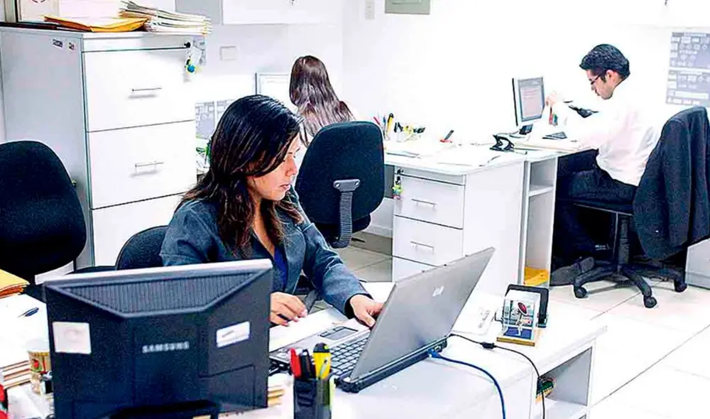 Las fechas de postulación están consignadas en cada convocatoria. Foto: La República Las fechas de postulación están consignadas en cada convocatoria. Foto: La República