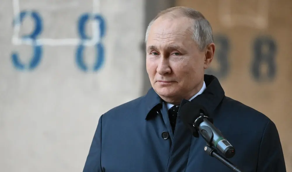 Vladimir Putin ordenó este domingo alerta máxima a las fuerzas nucleares de Rusia. Foto: AFP Vladimir Putin ordenó este domingo alerta máxima a las fuerzas nucleares de Rusia. Foto: AFP