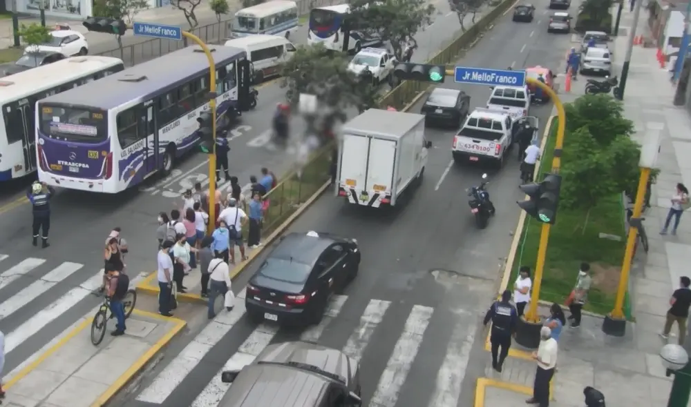 El hombre de prensa sufrió heridas de gravedad y se encuentra internado en la unidad de cuidados intensivos de la clínica Stela Maris. Foto: La República
