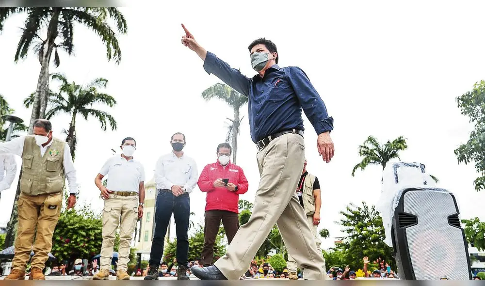 Aclaración. Autoridades y dirigentes del sur le piden al presidente Pedro Castillo aclarar las denuncias en su contra. Aclaración. Autoridades y dirigentes del sur le piden al presidente Pedro Castillo aclarar las denuncias en su contra.