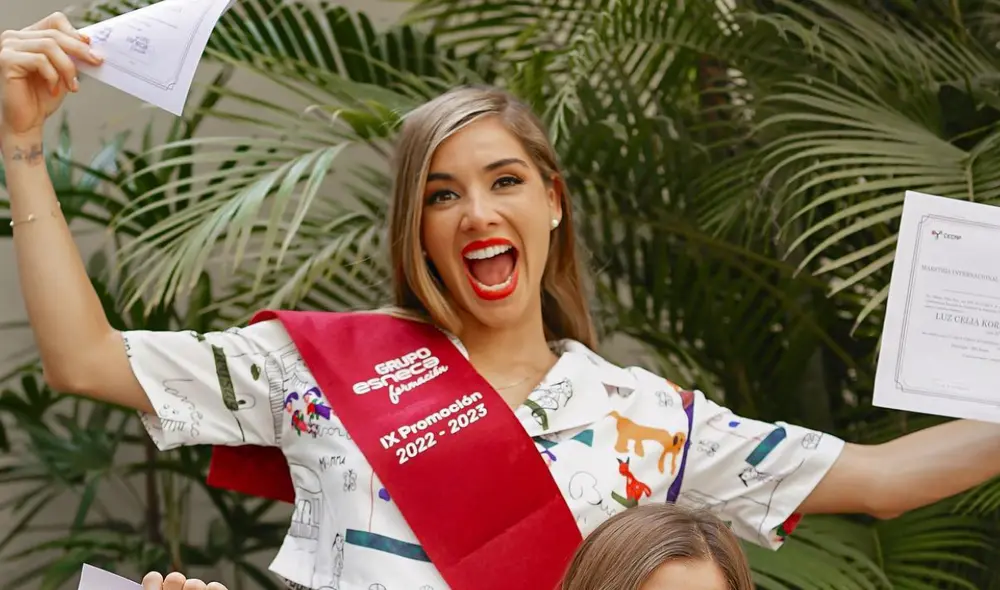 “¡Lo logramos! Mi hermana, mi mejor amiga, mi comadre y ahora colegas al fin", escribió Korina Rivadeneira. Foto: Instagram