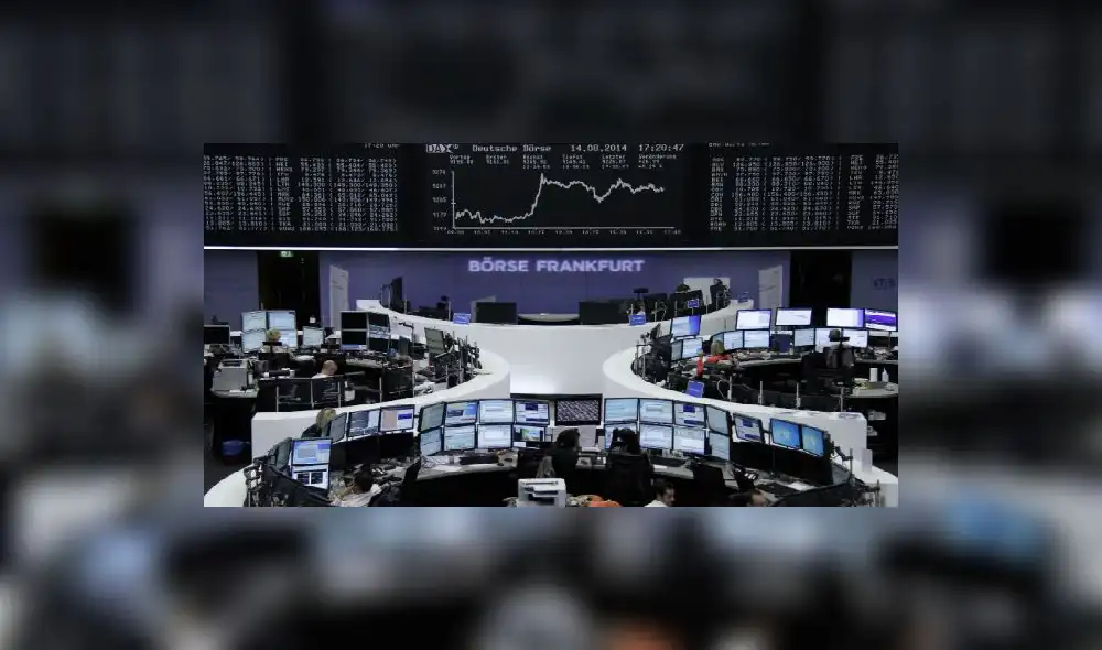 Bolsa de Fráncfort. Los países occidentales adoptaron duras sanciones financieras contra Moscú, especialmente la decisión de excluir a numerosos establecimientos bancarios rusos de la plataforma Swift. Foto: difusión