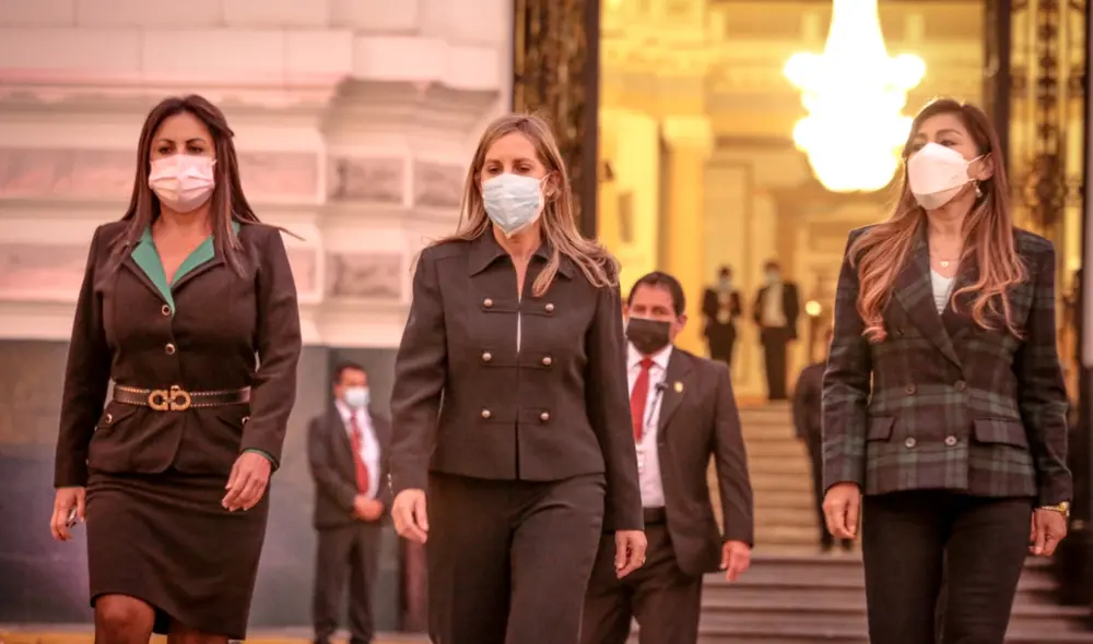 Las mociones de censura contra Alva Prieto, Chirinos Vanegas y Camones Soriano fueron desestimadas con más de 65 votos en contra. Foto: La República Las mociones de censura contra Alva Prieto, Chirinos Vanegas y Camones Soriano fueron desestimadas con más de 65 votos en contra. Foto: La República