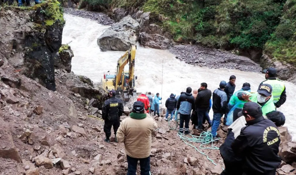 Unidad siniestrada era conducida por Vicente Anastasio Choque Quico, quien sigue desaparecido. Foto: Noticias del Día Puno Unidad siniestrada era conducida por Vicente Anastasio Choque Quico, quien sigue desaparecido. Foto: Noticias del Día Puno