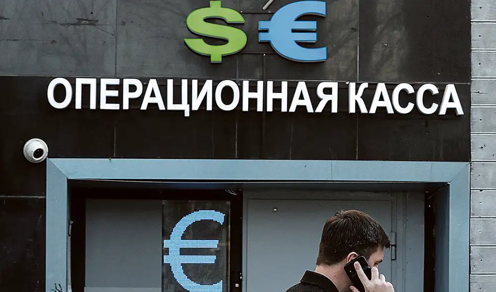 Consecuencias. Devaluación del rublo y control de divisas. Foto: EFE Consecuencias. Devaluación del rublo y control de divisas. Foto: EFE