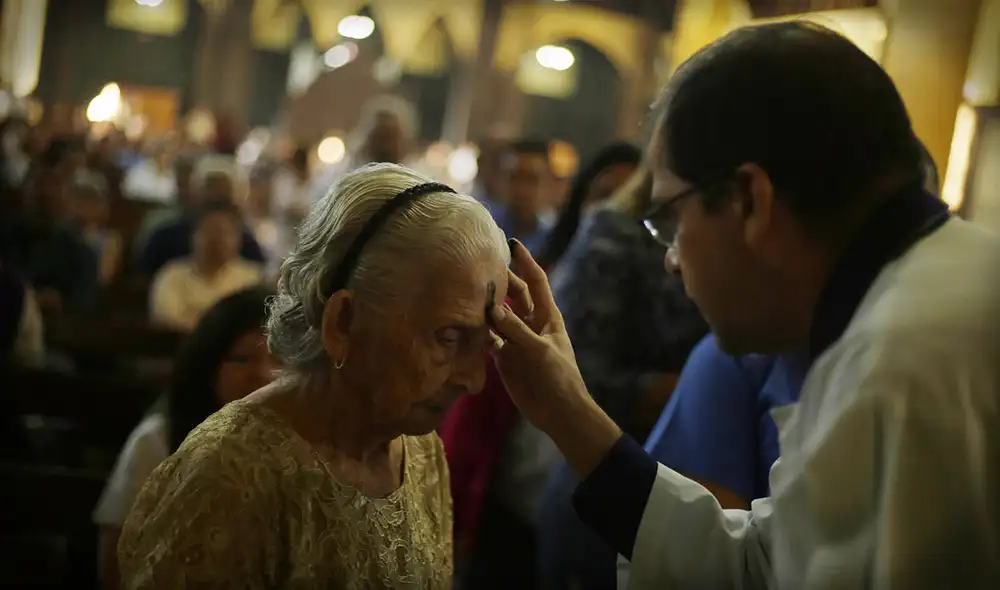 La Cuaresma dura 40 días, pero sin contar los domingos. Además, su significado etimológico es "primavera". Foto: EFE