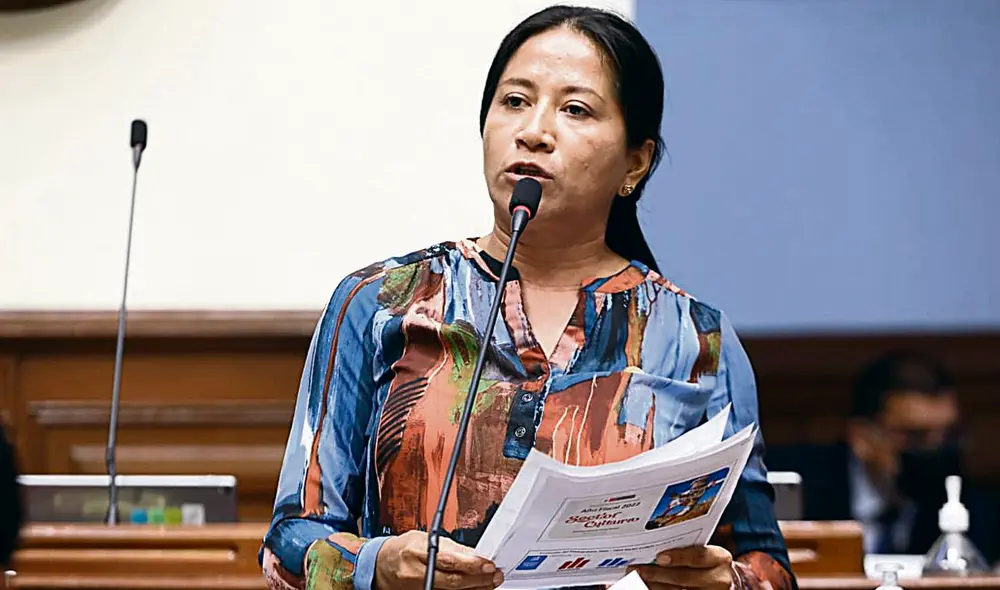 La presidenta de la Subcomisión, Rosío Torres, declaró que se basan en el reglamento y que "con base en ello procedemos en las denuncias”. Foto: difusión La presidenta de la Subcomisión, Rosío Torres, declaró que se basan en el reglamento y que "con base en ello procedemos en las denuncias”. Foto: difusión