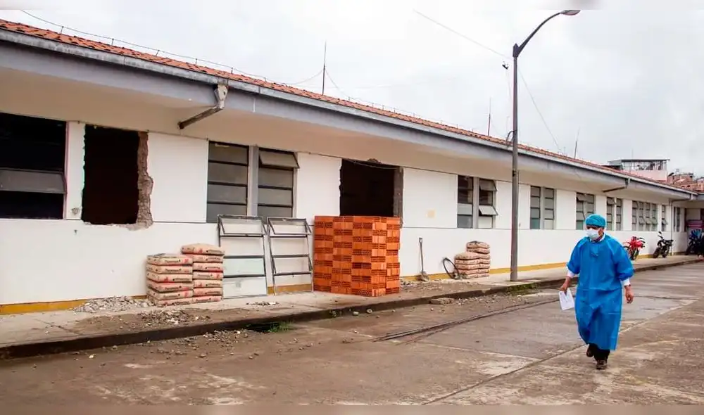 Trabajos de acondicionamiento de ambiente para la instalación de tomógrafo en Hospital de Chota. Foto: GRC. Trabajos de acondicionamiento de ambiente para la instalación de tomógrafo en Hospital de Chota. Foto: GRC.