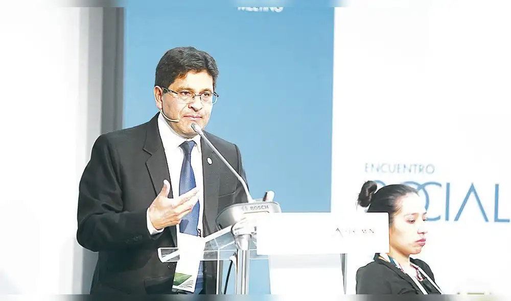 En apuros. Rohel Sánchez está apto para postular pero se habría quedado sin cuadros. Foto: La República