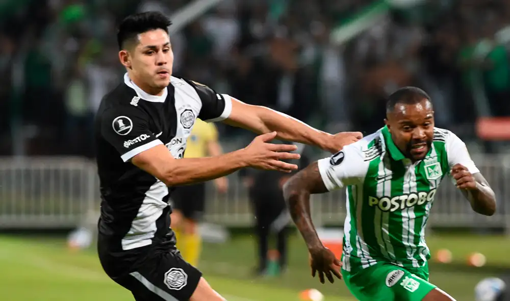 Olimpia y Atlético Nacional se fueron empatados a cero al descanso. Foto: Conmebol