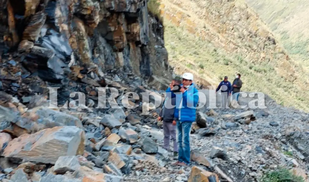 Su propia ley. Dirigentes estarían inmersos en minería ilegal. Se aprovisionar d explosivos de contrabando. Foto: La República Su propia ley. Dirigentes estarían inmersos en minería ilegal. Se aprovisionar d explosivos de contrabando. Foto: La República