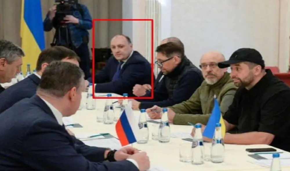 El equipo negociador de ambos países acordó recientemente un alto al fuego. Foto: Lankasri Network