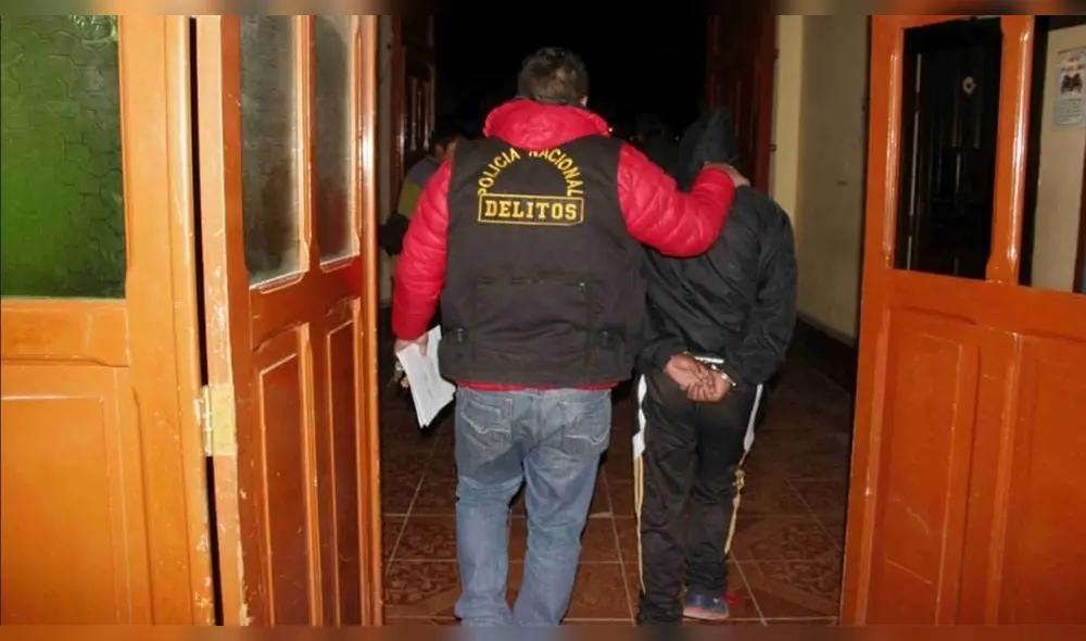 Yerson Castillo fue capturado cuando caminaba por las inmediaciones de la avenida El Sol con el jirón Branden de la ciudad lacustre. Foto: PNP Yerson Castillo fue capturado cuando caminaba por las inmediaciones de la avenida El Sol con el jirón Branden de la ciudad lacustre. Foto: PNP