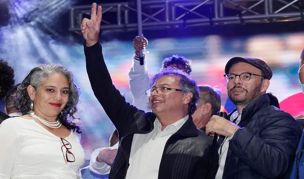 Gustavo Petro fue ratificado por Invamer como el gran postulante a la Presidencia de Colombia. Foto: EFE Gustavo Petro fue ratificado por Invamer como el gran postulante a la Presidencia de Colombia. Foto: EFE