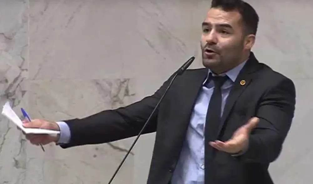 “Los audios son míos, son indecentes, son machistas", afirmó el diputado Arthur Do Val. Foto: difusión “Los audios son míos, son indecentes, son machistas", afirmó el diputado Arthur Do Val. Foto: difusión