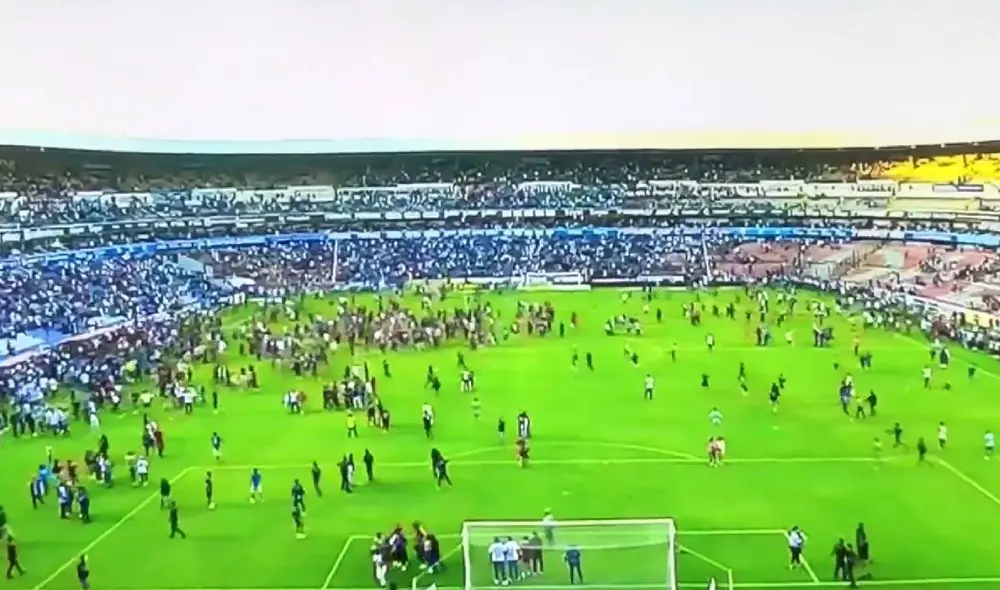 Querétaro vs. Atlas se suspendió en el segundo tiempo cuando los zorros ganaban 1-0. Foto: Twitter @MetropolitanoAg