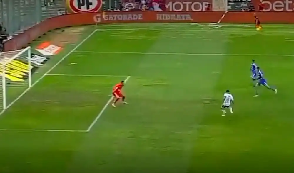 Gabriel Costa anotó dos goles en el triunfo 4-1 de Colo Colo ante la U de Chile. Foto: captura TNT Sports