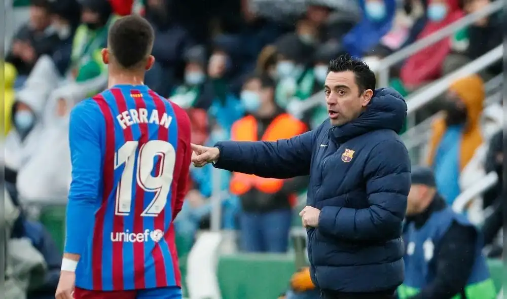 Xavi Hernández cumple su segunda etapa en el FC Barcelona, esta vez como entrenador. Foto: EFE. Xavi Hernández cumple su segunda etapa en el FC Barcelona, esta vez como entrenador. Foto: EFE.