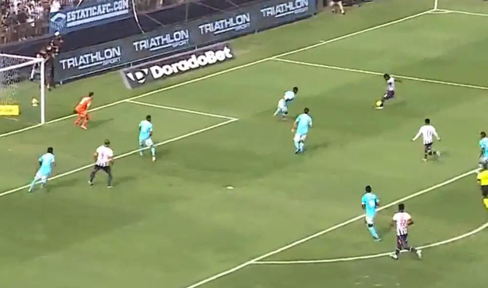 Alianza Lima y Sporting Cristal se miden por la Liga 1 2022. Foto: captura Gol Perú Alianza Lima y Sporting Cristal se miden por la Liga 1 2022. Foto: captura Gol Perú