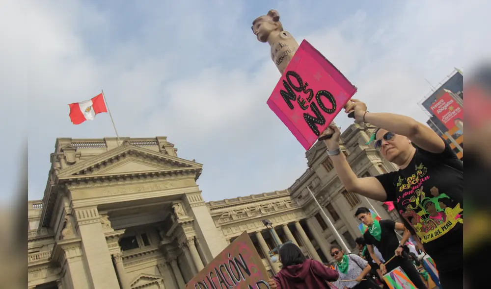 En el Día Internacional de la Mujer también se busca erradicar la violencia y todo acto que atente contra la vida y dignidad de las mujeres del mundo. Foto: Antonio Melgarejo/ La República