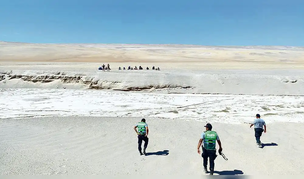 De alto riesgo. A diario decenas de personas tratan de cruzar la frontera con Chile en busca de trabajo. De alto riesgo. A diario decenas de personas tratan de cruzar la frontera con Chile en busca de trabajo.