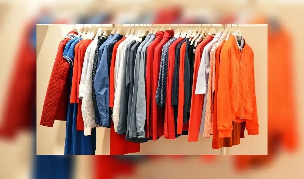 El moho que acumula la ropa en el armario hace que esta genere un olor a humedad nada agradable. Foto: hogarmania