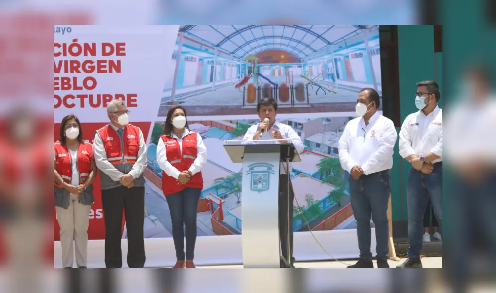El mandatario inauguró el colegio Virgen de la Luz en la ciudad de Chiclayo. Foto: Clinton Medina/ La República El mandatario inauguró el colegio Virgen de la Luz en la ciudad de Chiclayo. Foto: Clinton Medina/ La República