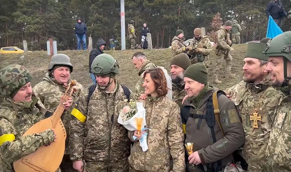 Lesia y Valerii llevan 20 años de relación y tienen una hija de 18 años. Foto: Twitter / Paul Ronzheimer