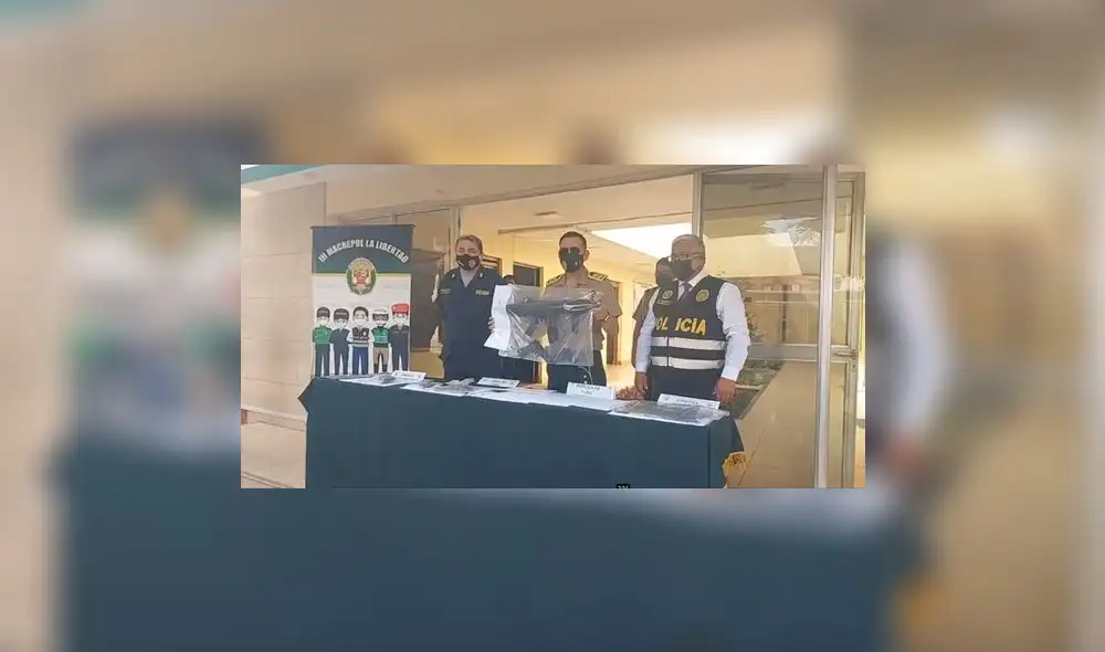 Maleantes usaban réplica de fusil en atracos. Foto: videocaptura Hoy noticias