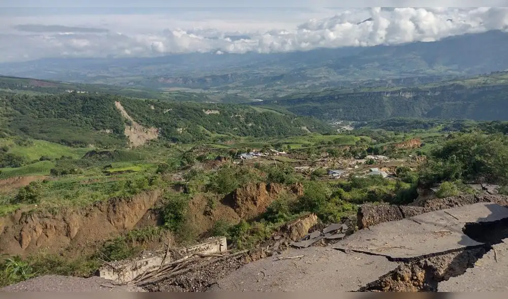 Terreno se hunde y desaparece caserío de Guayacán en la región Amazonas. Foto: Municipalidad Distrital de Jamalca Terreno se hunde y desaparece caserío de Guayacán en la región Amazonas. Foto: Municipalidad Distrital de Jamalca