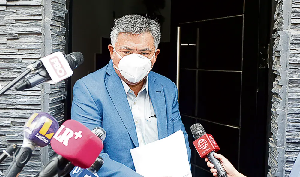 Defensa. César Nakazaki acompañó la declaración de López. Foto: Félix Contreras/La República