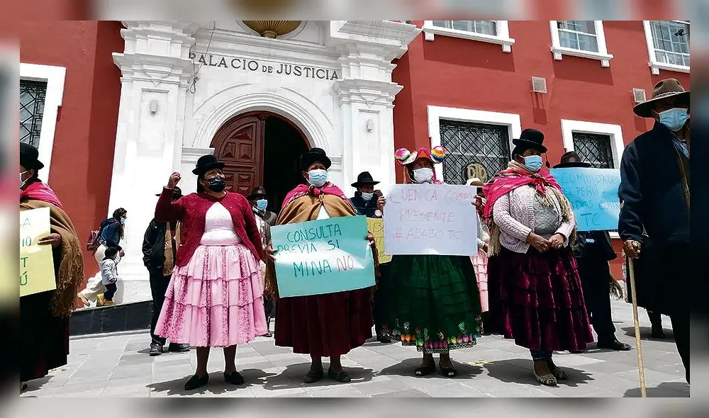 Rechazo. Comunidades de Puno no aceptan fallo del TC. Foto: La República