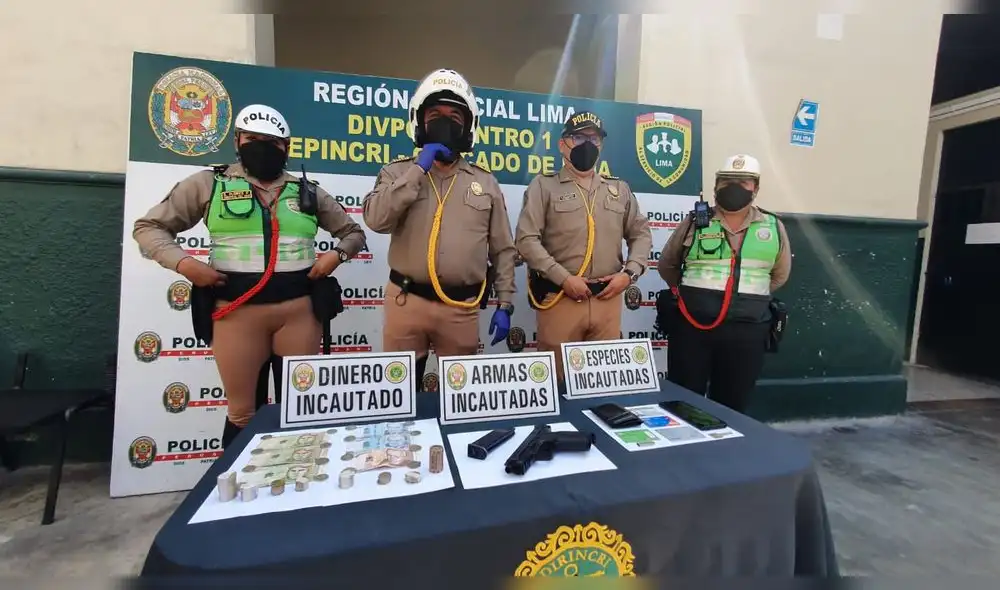 Policía Nacional recuperó los S/. 900 que robó el delincuente. Foto: Gianella Aguirre/URPI-LR. Policía Nacional recuperó los S/. 900 que robó el delincuente. Foto: Gianella Aguirre/URPI-LR.