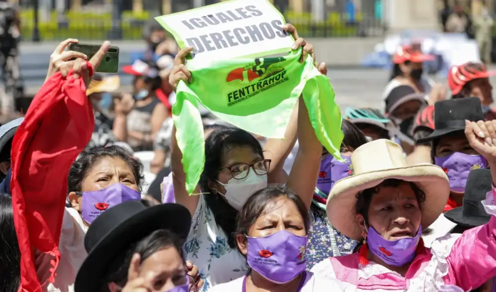 Protesta por el Día de la Mujer en los exteriores de Palacio de Gobierno. Foto: Ministerio de Desarrollo e Inclusión Social.