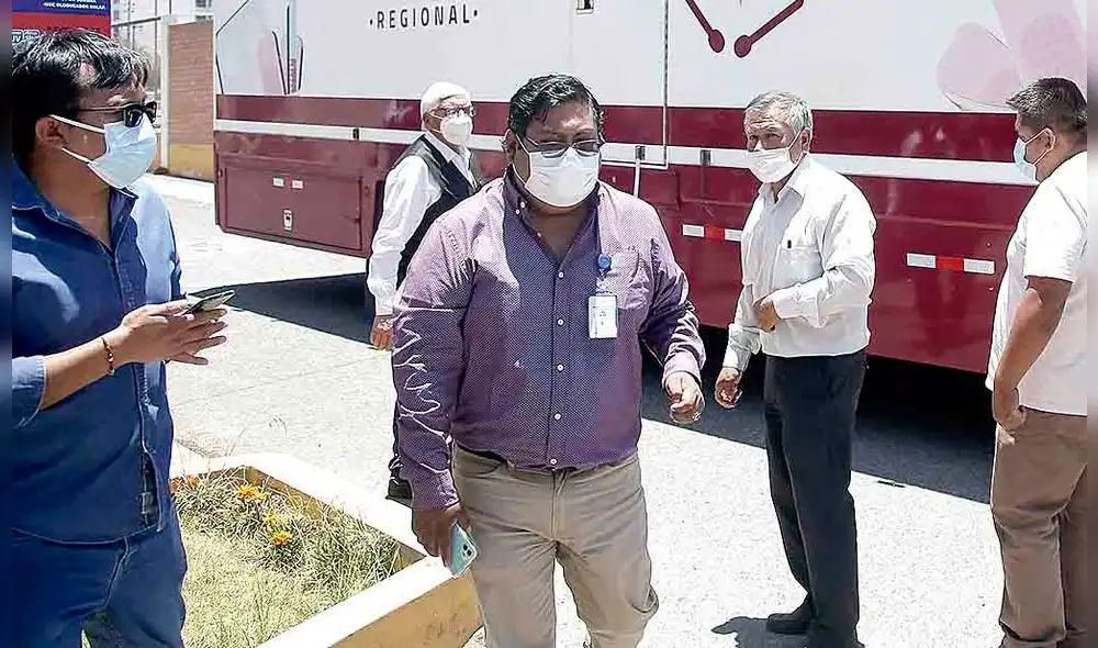 Cuestionado. Asesor y exgerente de Salud no pagó por operación que se le hizo de manera particular en el Goyeneche. Foto: La República