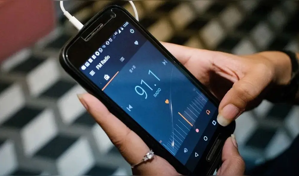 La mayoría de los usuarios desconoce que el chip de la radio FM todavía está integrado en el interior de los teléfonos Android. Foto: AndroidPhoria