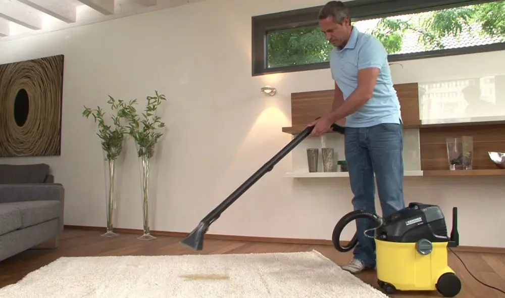 Descubre cómo limpiar las alfombras de forma fácil y sencilla en casa. Foto: captura Kärcher Perú