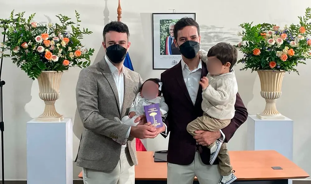 “Cuando acudimos al Acuerdo de Unión Civil nunca pensamos que llegaría este momento en Chile”, declaró Javier Silva. Foto: Movilh Chile / Twitter “Cuando acudimos al Acuerdo de Unión Civil nunca pensamos que llegaría este momento en Chile”, declaró Javier Silva. Foto: Movilh Chile / Twitter