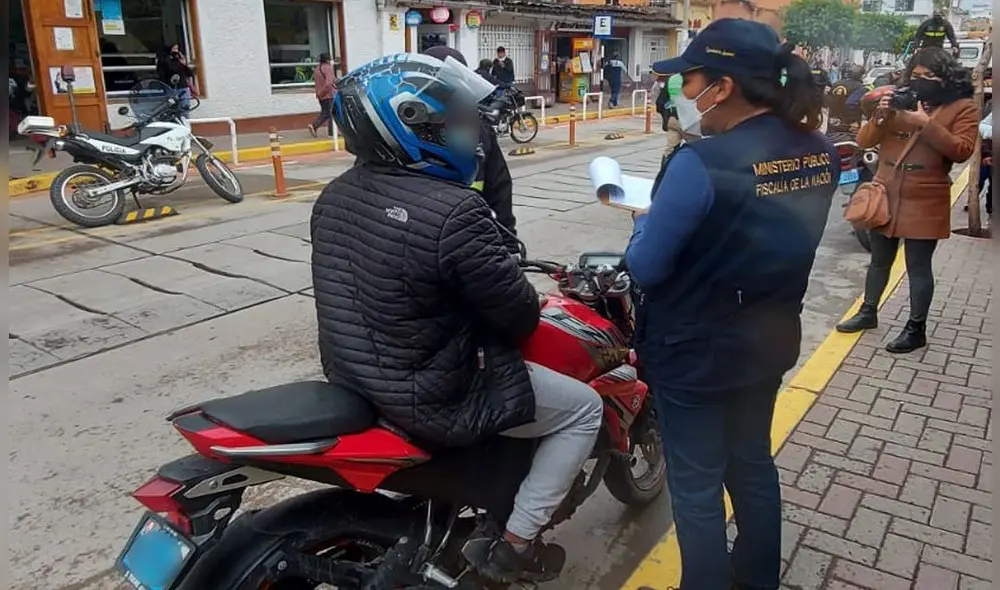 Exhortaron a conductores a abstenerse de obtener documentos de dudosa procedencia. Foto: Fiscalía