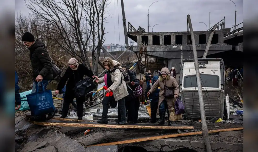 Volodímir Zelenski, presidente de Ucrania, afirmó que 60.000 personas han huido a través de los corredores humanitarios en las últimas jornadas. Foto: AFP Volodímir Zelenski, presidente de Ucrania, afirmó que 60.000 personas han huido a través de los corredores humanitarios en las últimas jornadas. Foto: AFP