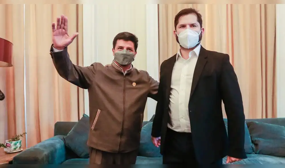 Encuentro de Pedro Castillo y Gabriel Boric. Foto: Presidencia