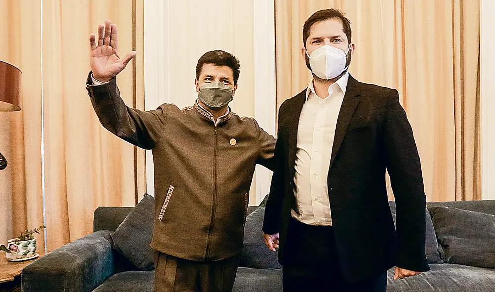 Mensaje. Pedro Castillo le expresó a Gabriel Boric que la población espera grandes reformas sociales con inversiones sostenibles. Foto: Presidencia